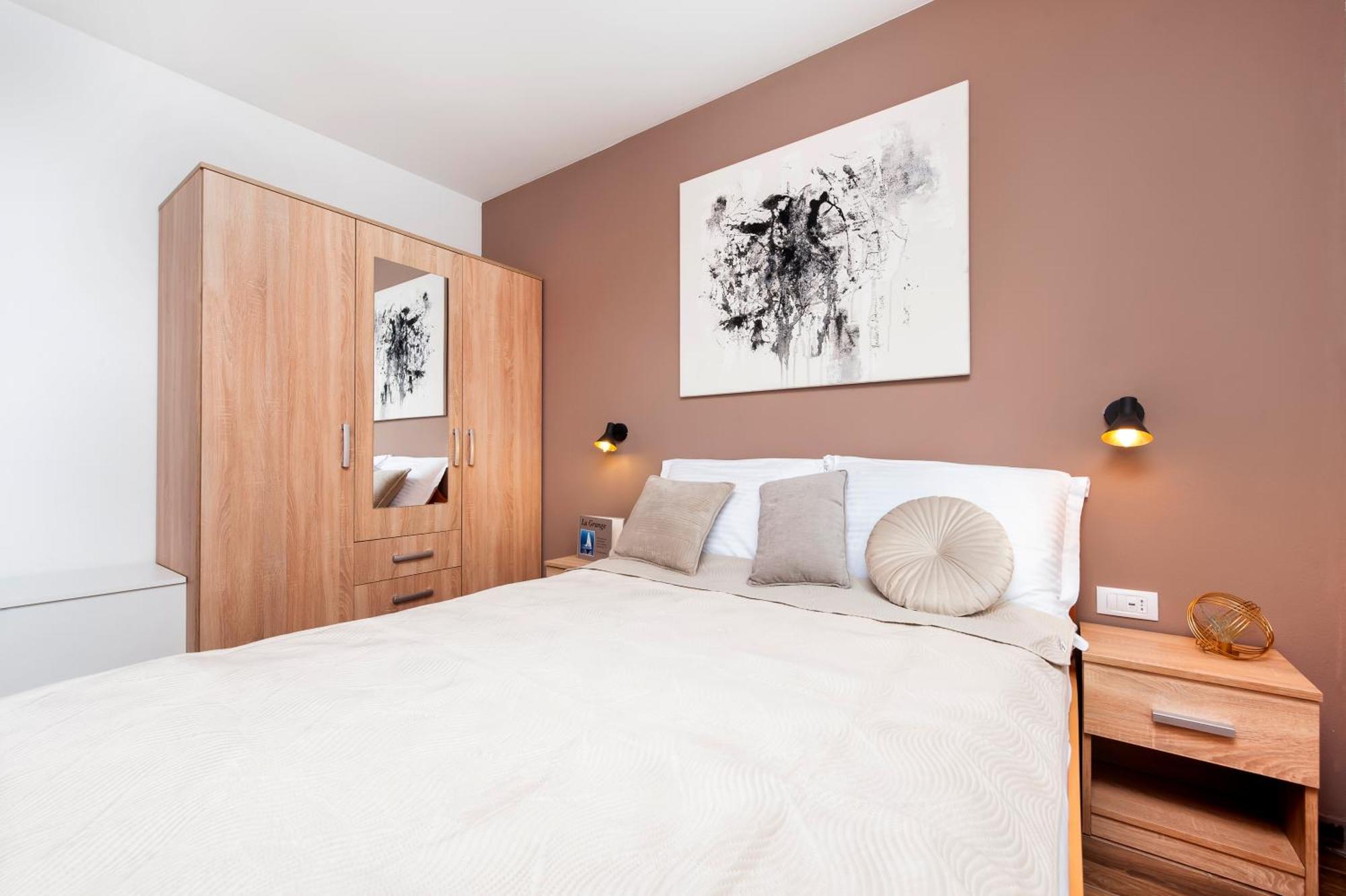 Apartman Lorena Ровинь Экстерьер фото